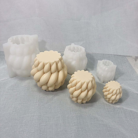 F18-GR1-2108/09/10 geometric candle molds 3 size